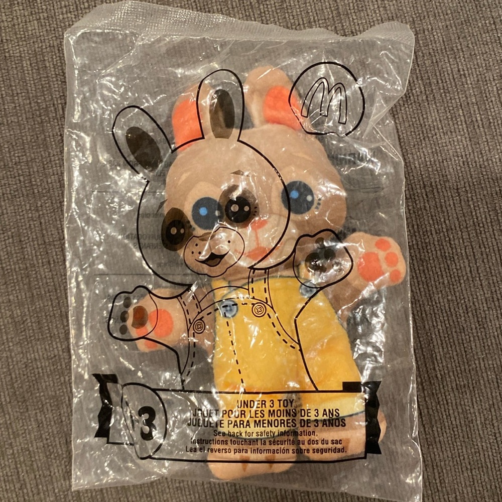 2020 Bunny McDonald’s Stuffed Toy (For kids under 3)     happy meal toddler toys
